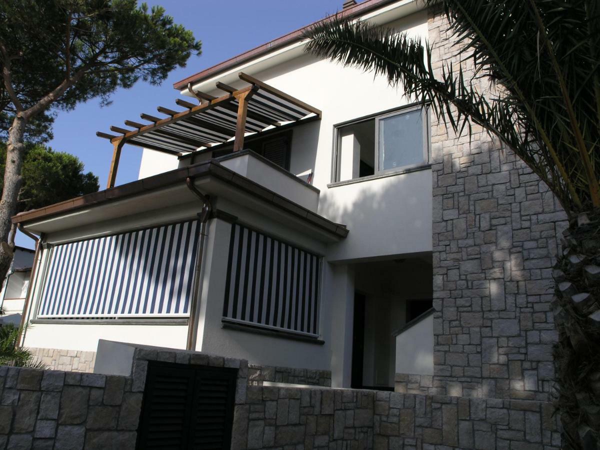 Residence Il Cardellino San Vincenzo Exteriör bild